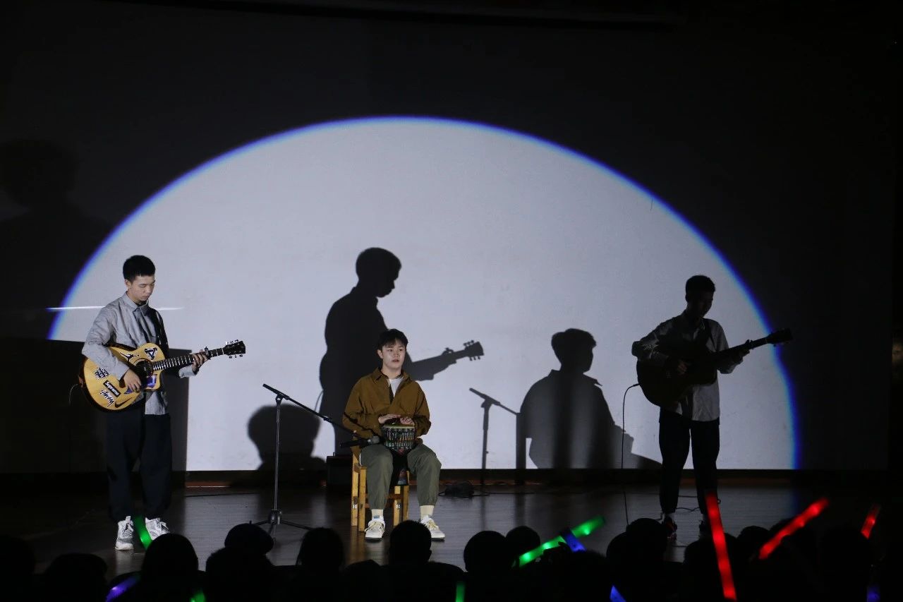 HI音乐，YE青春 | 湘一立信高二年级“Beyond the Dream”音乐会